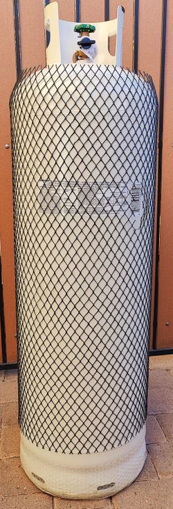 Flame King
100 lbs. Empty Propane Cylinder with POL Valve