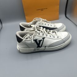 Louis Vuitton Charlie Sneaker Size 38