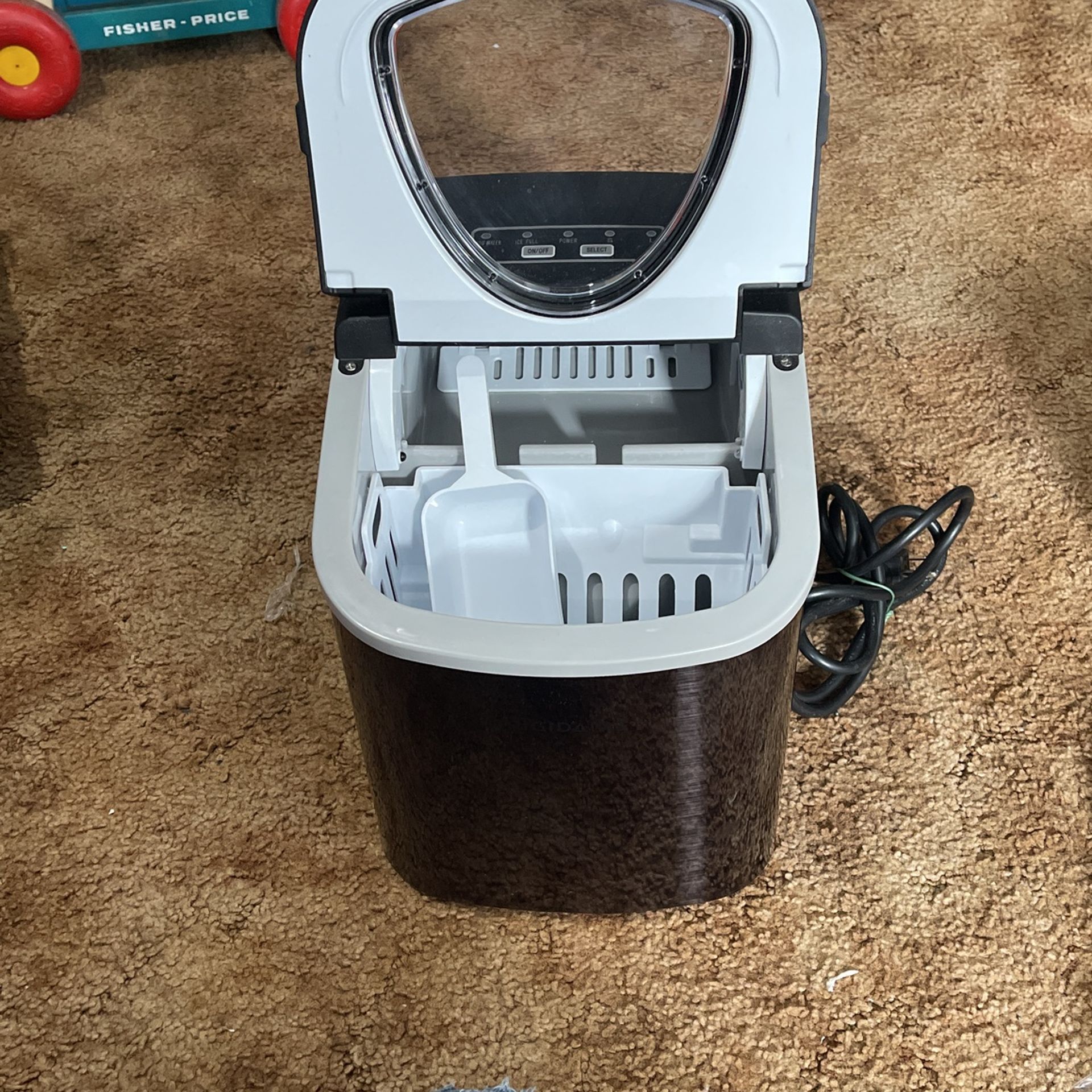 Ice Maker