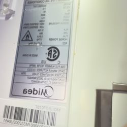 Window air conditioning brand new never use not remote control $160