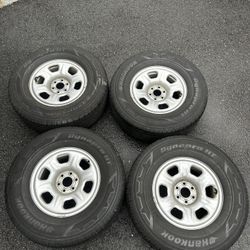 2022 Nissan Frontier S Wheels And Tires 