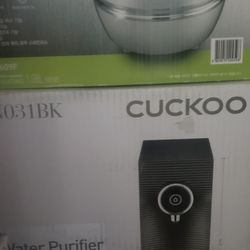 Cuckoo Crock Pot And Water Purifier 