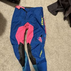 Thor Women’s Motocross Pants Size 3/4
