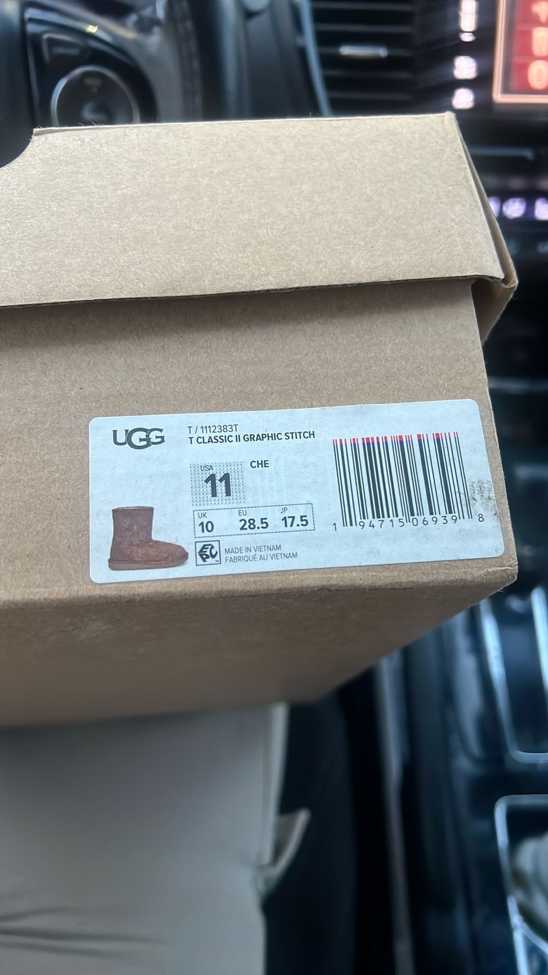 Kids Uggs Size 11