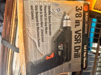 Vintage Black & Decker 3/8 in VSR Drill in great condition