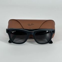 Ray-Ban Meta Smart Glasses - Gen 1 Wayfarer (Large)