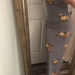 Midi Dresses