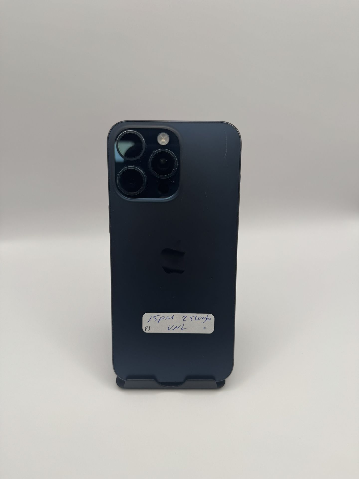 Apple iPhone 15 Pro Max