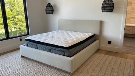 King Mattresses and adjustable bases- Ultimate Rest $25 to start -