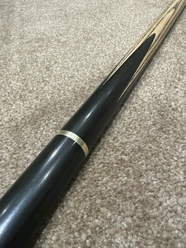 Custom Made Cues 