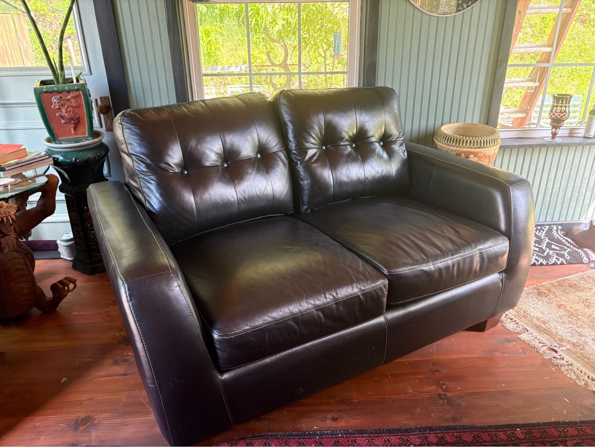 Black PU Leather Love Seat
