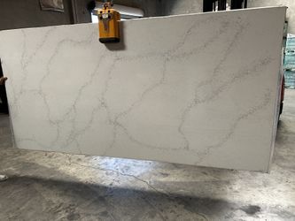 CALACATTA LIANA Quartz Slabs