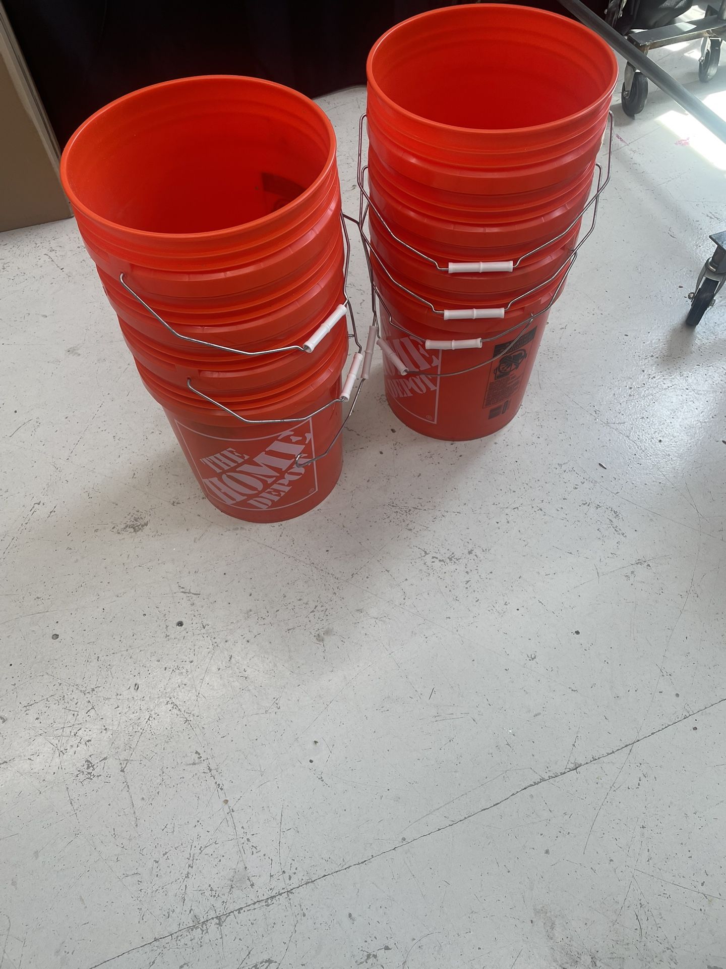 10 Home Depot 5 Gallon Bucket