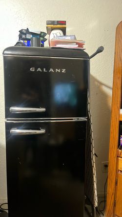 Galanz  Retro refrigerator 10 C u