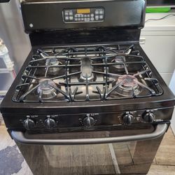 GE Stove 
