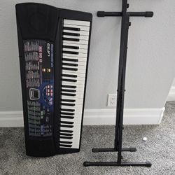 Casio LK 30 Keyboard 