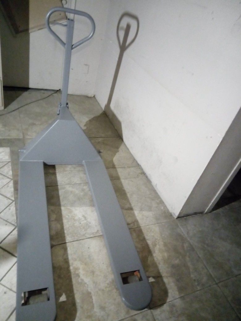 Clarke Pallet Jack 1ton Hydraulic Style