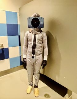 Skibidi Toilet Speakerman Costume Halloween Camera Man Tv Man Boys L