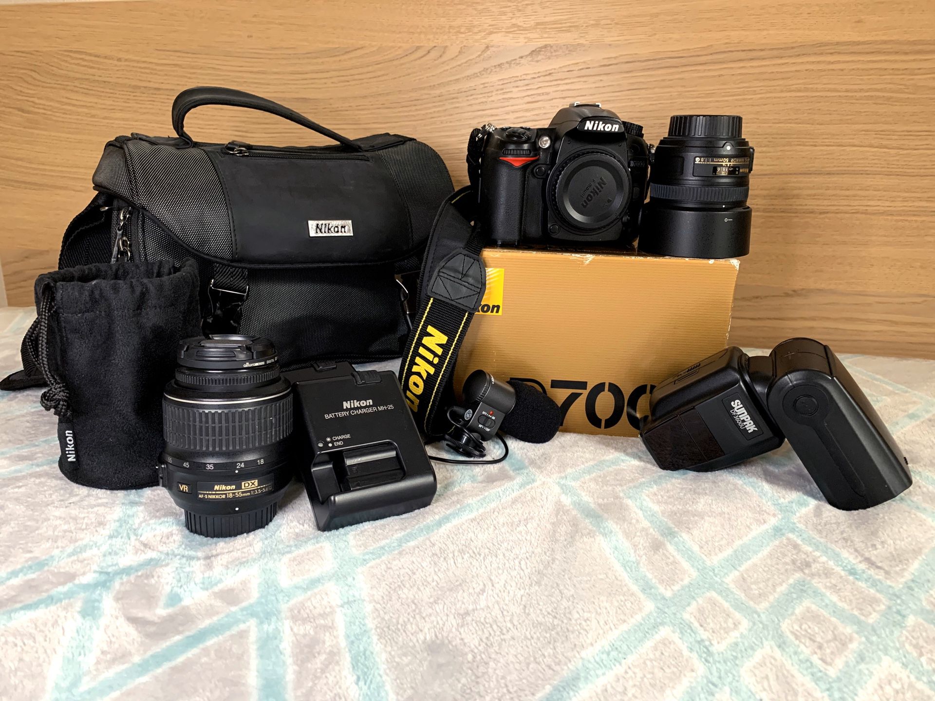 Nikon D7000 16.2 MP Digital SLR Camera