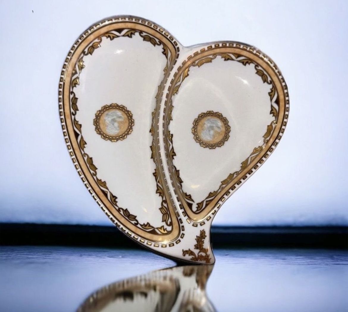 Beautiful Porse D'Lusso candy dish