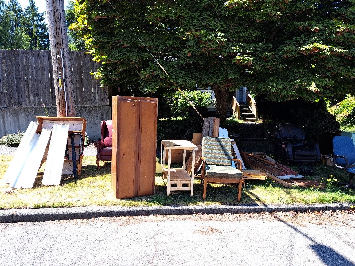 FREE! 4211 33rd Ave West Magnolia Seattle