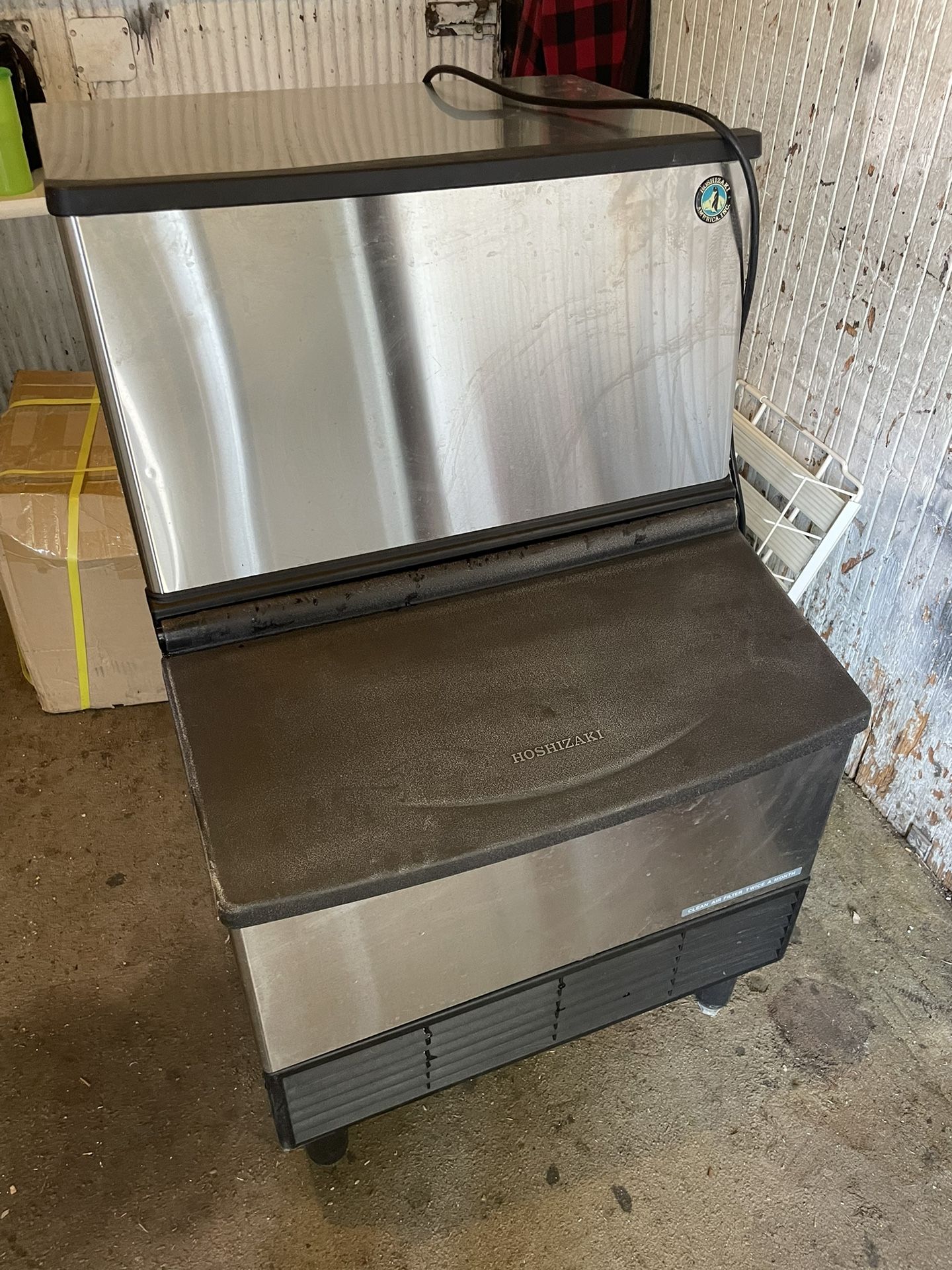 Used Hoshizaki KM-201bah Undercounter Ice Machine