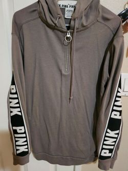 VICTORIA SECRETS PINK  sweater
