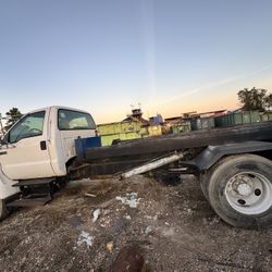 2006 Ford F750