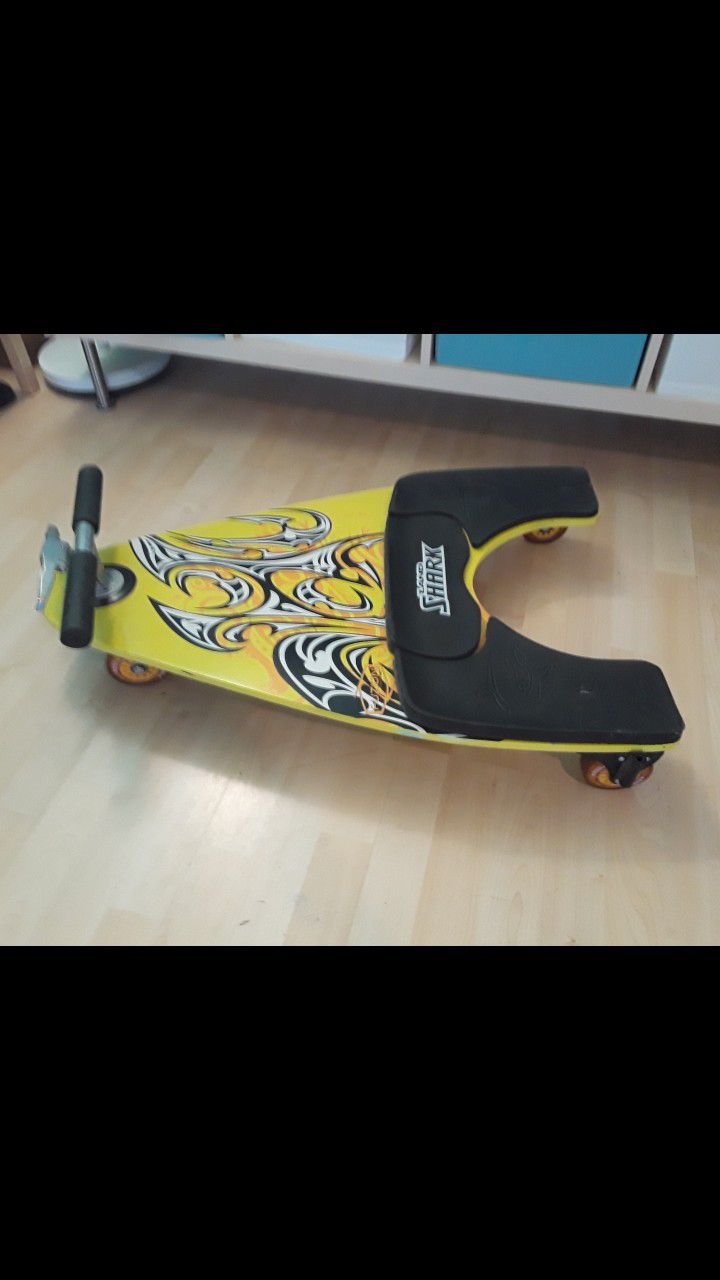 Roller KneeBoard Toy
