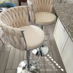 Set 2 Bar Stools 