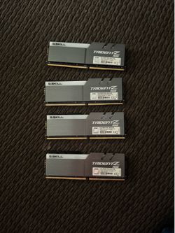 DDR4 3200 16GB x4