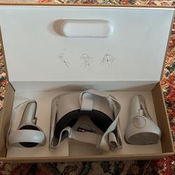 Quest2  VR Headset