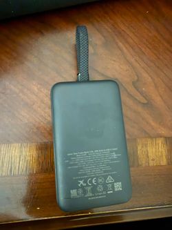 Anker Zolo Power Bank 10k 30w Built in USB C Cord