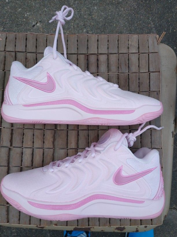 New Nike KD 17 NRG Aunt Pearl Men Size 8 Pink