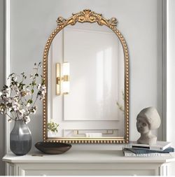 VINTAGE MIRROR