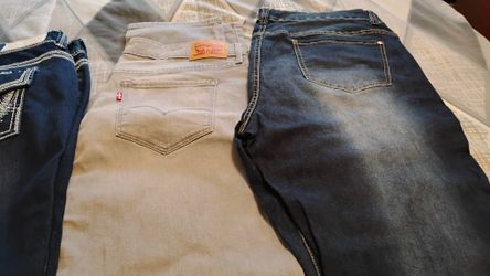 Ladies jeans size 16-20 $5
