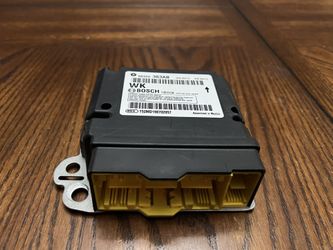 18-21 Jeep Cherokee SRS Bag Control Module OEM