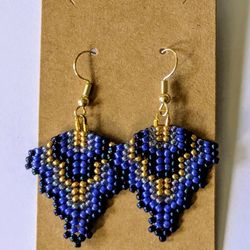 Dreamy Peyote Arrow Earrings
