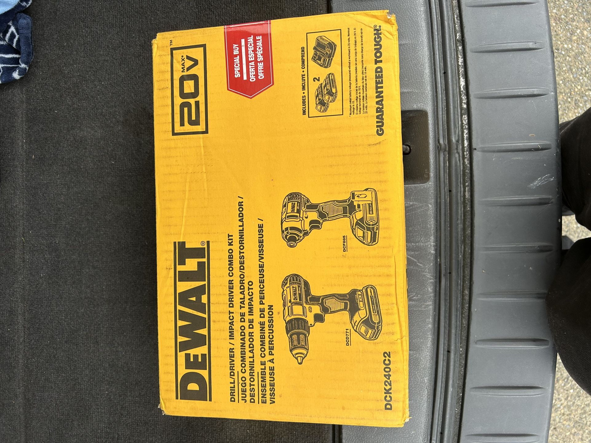 Dewalt Drill Set
