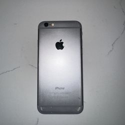 iPhone 6 (cracked Screen)
