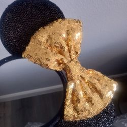 BLACK AND GOLD EARS HEADBAND