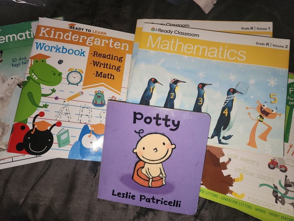 Childrens reading & workbooks