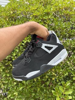 Cement 4s Concept Customs Size 10 120$ 