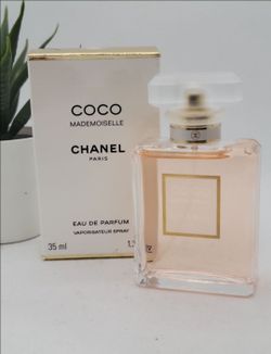 CHANEL
 
COCO MADEMOISELLE Eau de Parfum 

1.2 fl $80