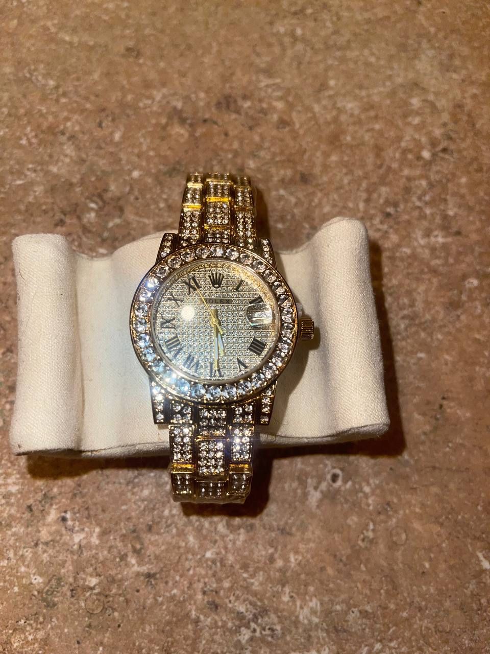 Luxury Gold Designer Watch