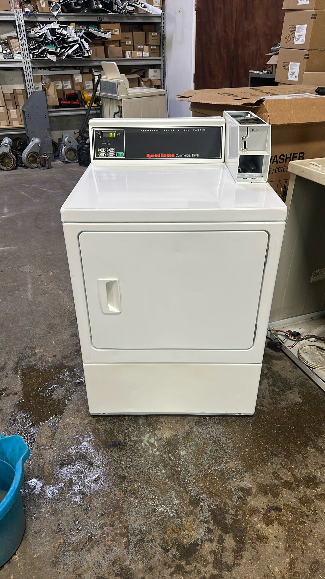 Speed queen, electric dryer
