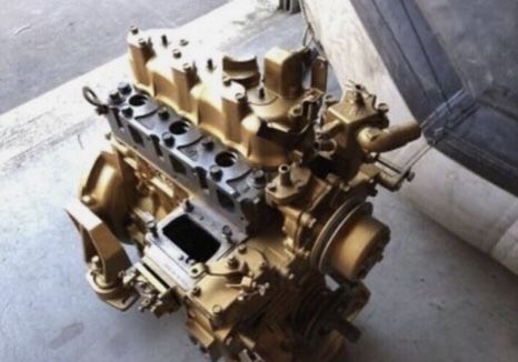 M30/ 5424 Universal Rebuilt Diesel out of a Catalina 38