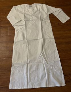 New Classic Men's White Dishdasha Size M and L