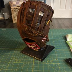 Rawling Baseball Glove 