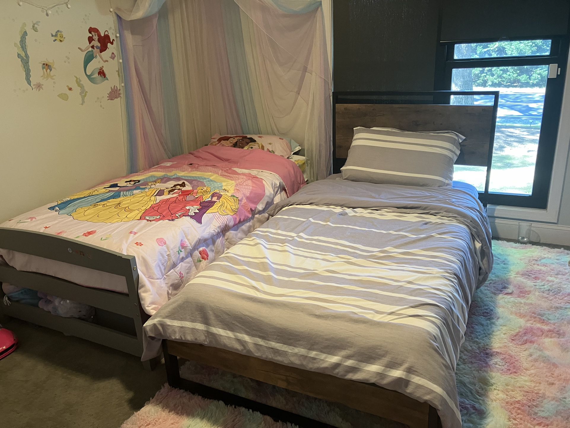 2 Twin Size Beds For Sale